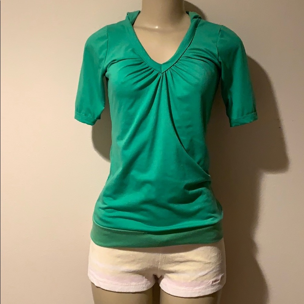 VINTAGE💚Hooded v-neck